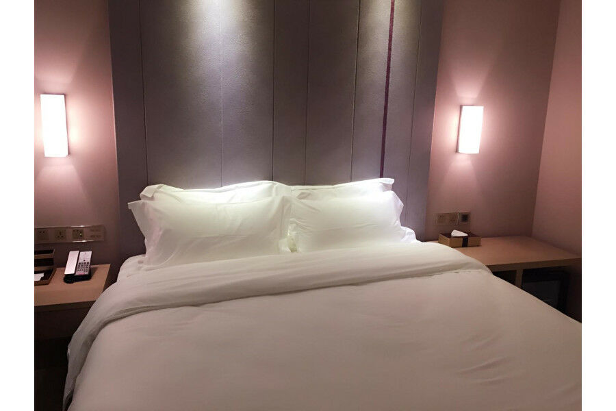 Lavande Hotel Guangzhou Ximenkou Metro Exteriör bild