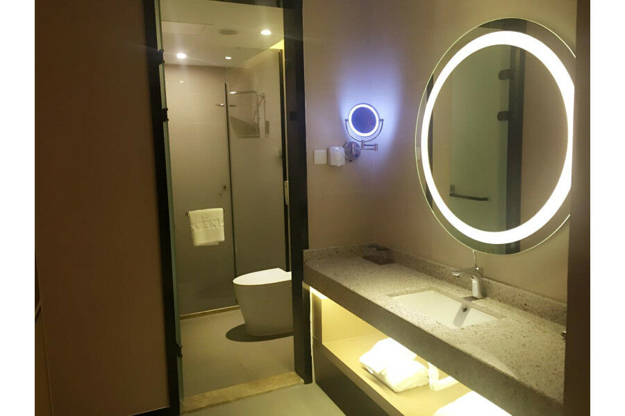 Lavande Hotel Guangzhou Ximenkou Metro Exteriör bild